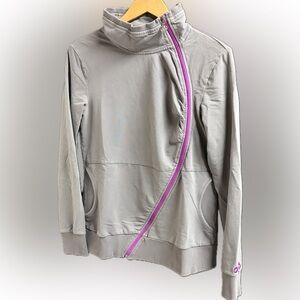Women’s Orb Gray Zip Up Jacket/ Sweatshirt Activewear